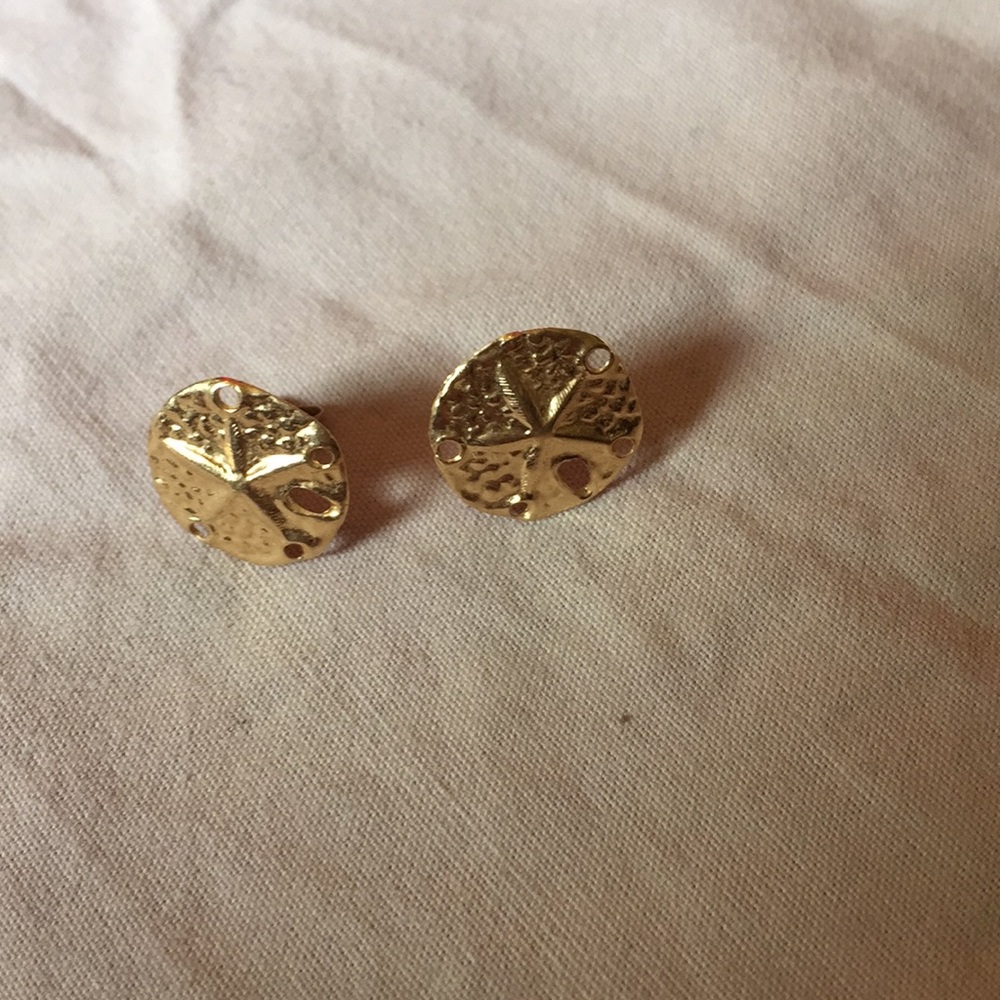 Gold sand dollar earrings